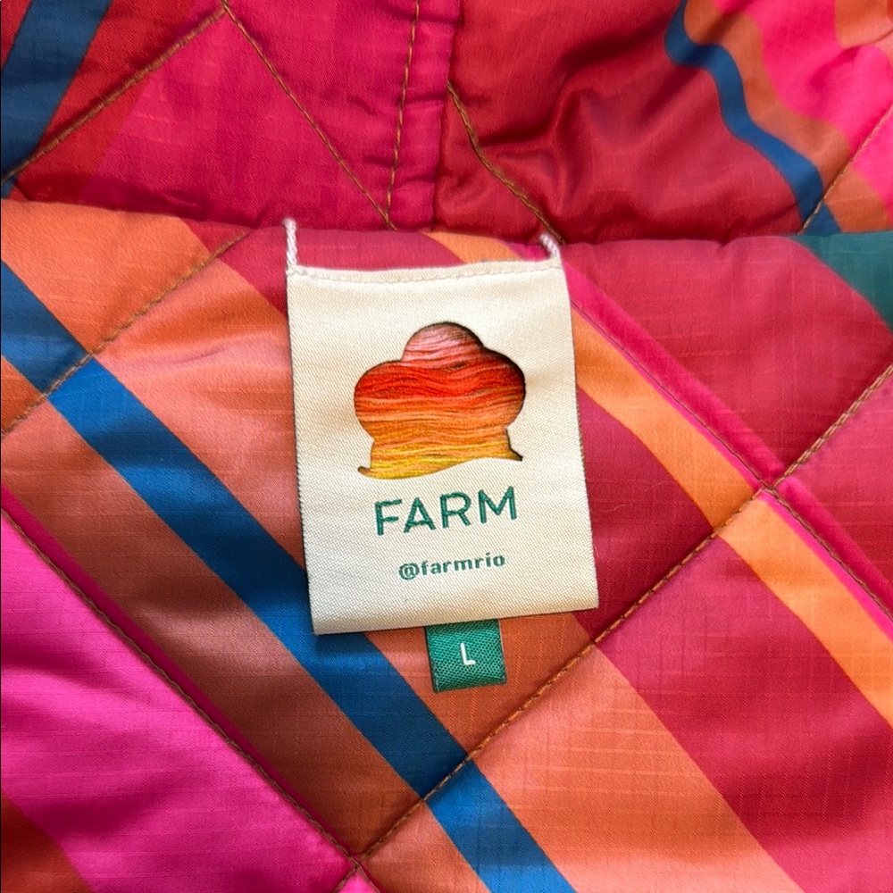 FARM Rio Reversible Puffer Jacket - Unworn - Picture 2 of 4